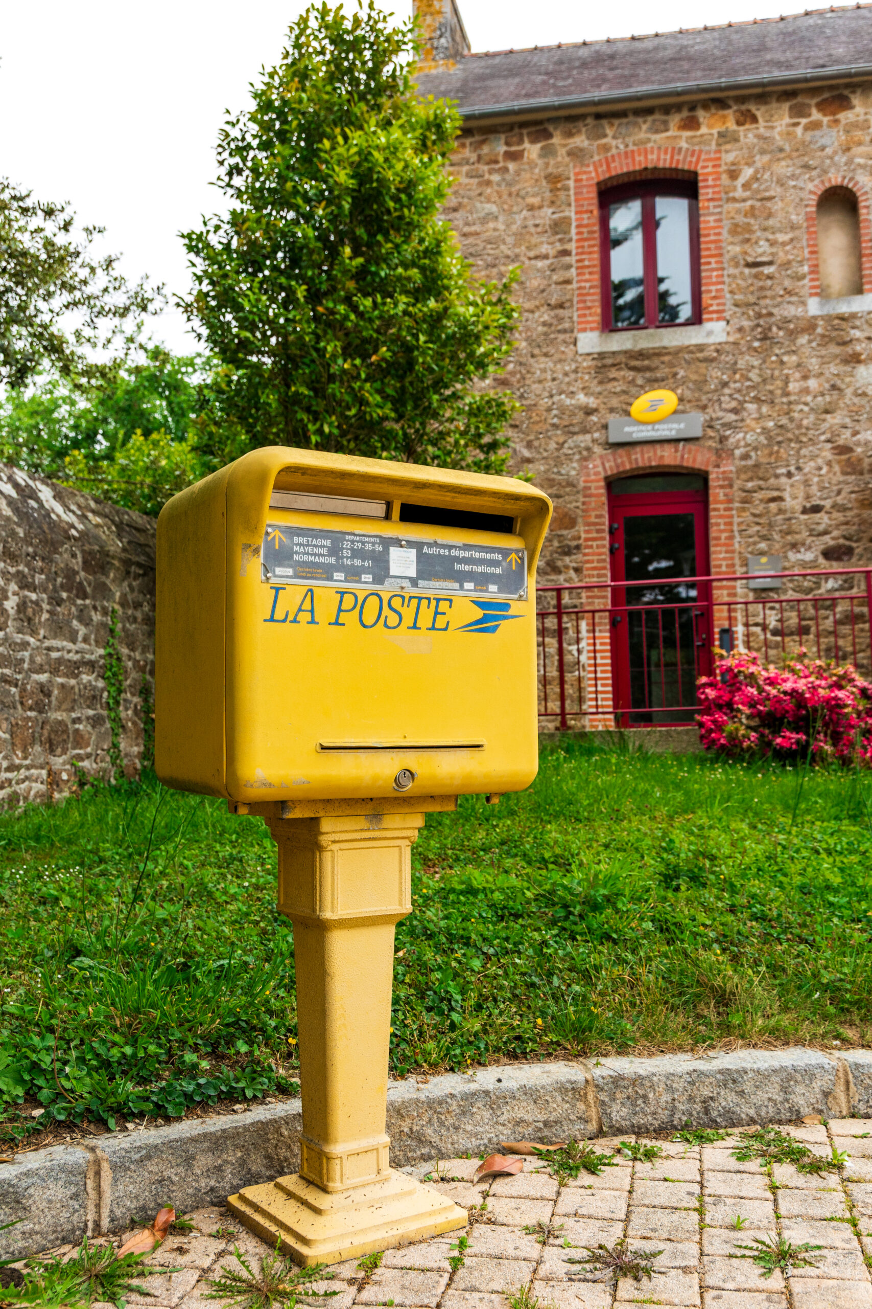 FERMETURE AGENCE POSTALE COMMUNALE